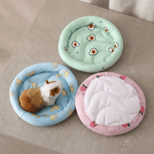 Bravonne ComfortCloud Plush Small Pet Nest Pink — Cosy Enclosed Bed for Hamsters and Rabbits | Bravonne